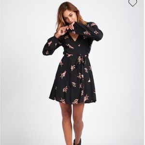 Billabong Women's Wrap Dress Black Floral 'Love Warrior' Long Sleeve Size Small
